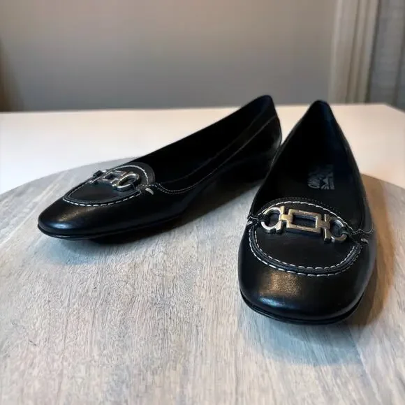 Salvatore Ferragamo Black Leather Gancini Loafers 7.5 B Italy Stitch Flats - Picture 3 of 11